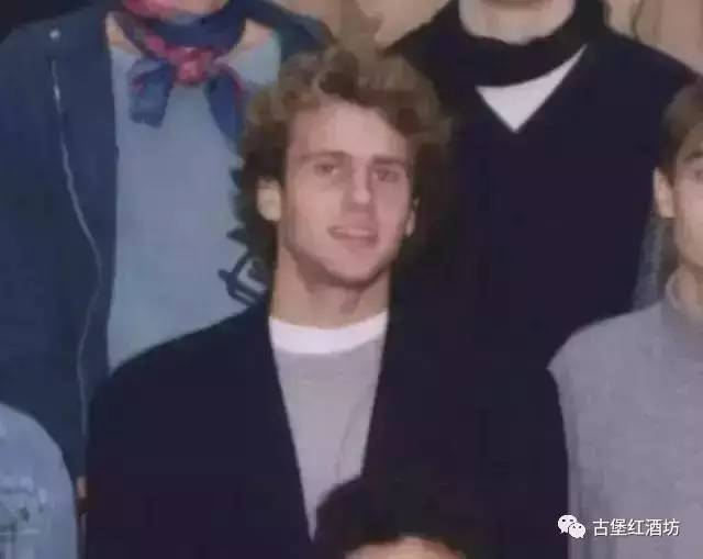 对镜头总统淡定盲品精彩不容错过!!!不朽情缘法国新总统马克龙解读葡萄酒面(图3) 对镜头总统淡定盲品精彩不容错过!!!不朽情缘法国新总统马克龙解读葡萄酒面(图3)