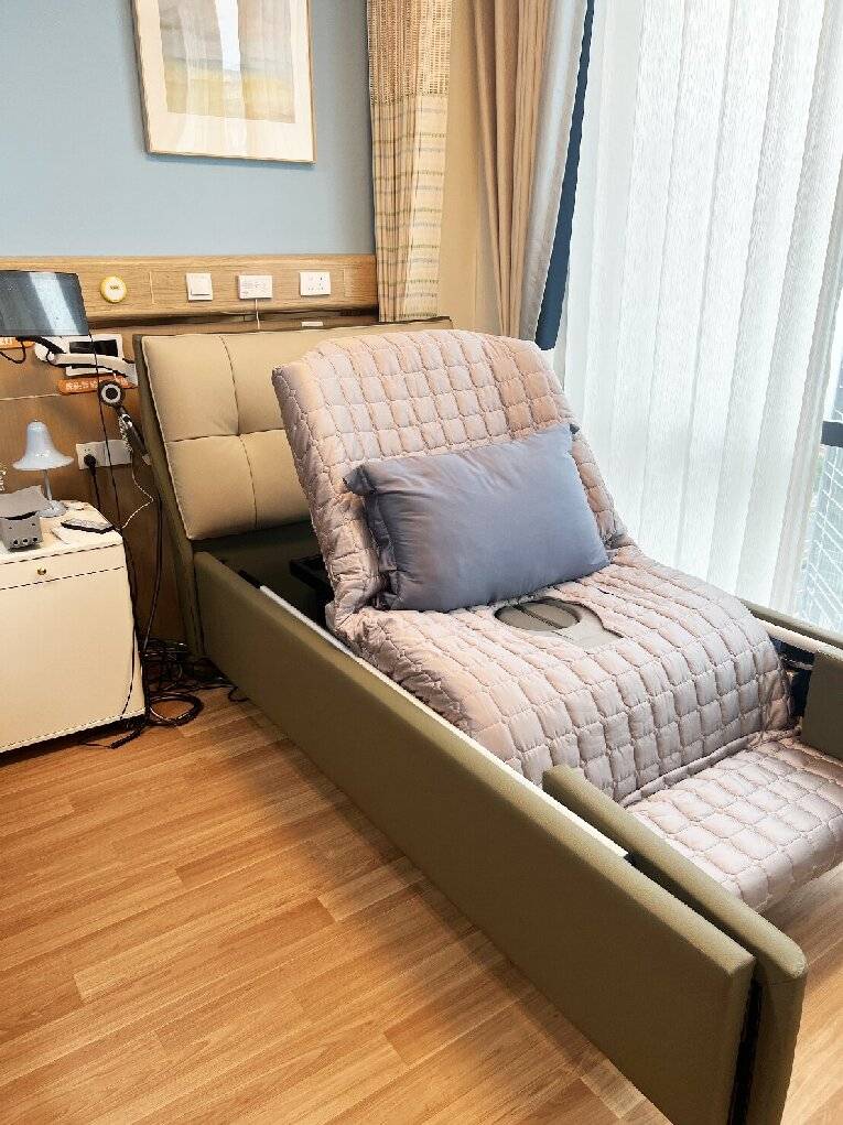 厂家、适老餐桌供应商、适老沙发制造商不朽情缘正规网站优质之选:护理床源头(图2) 厂家、适老餐桌供应商、适老沙发制造商不朽情缘正规网站优质之选:护理床源头(图2)